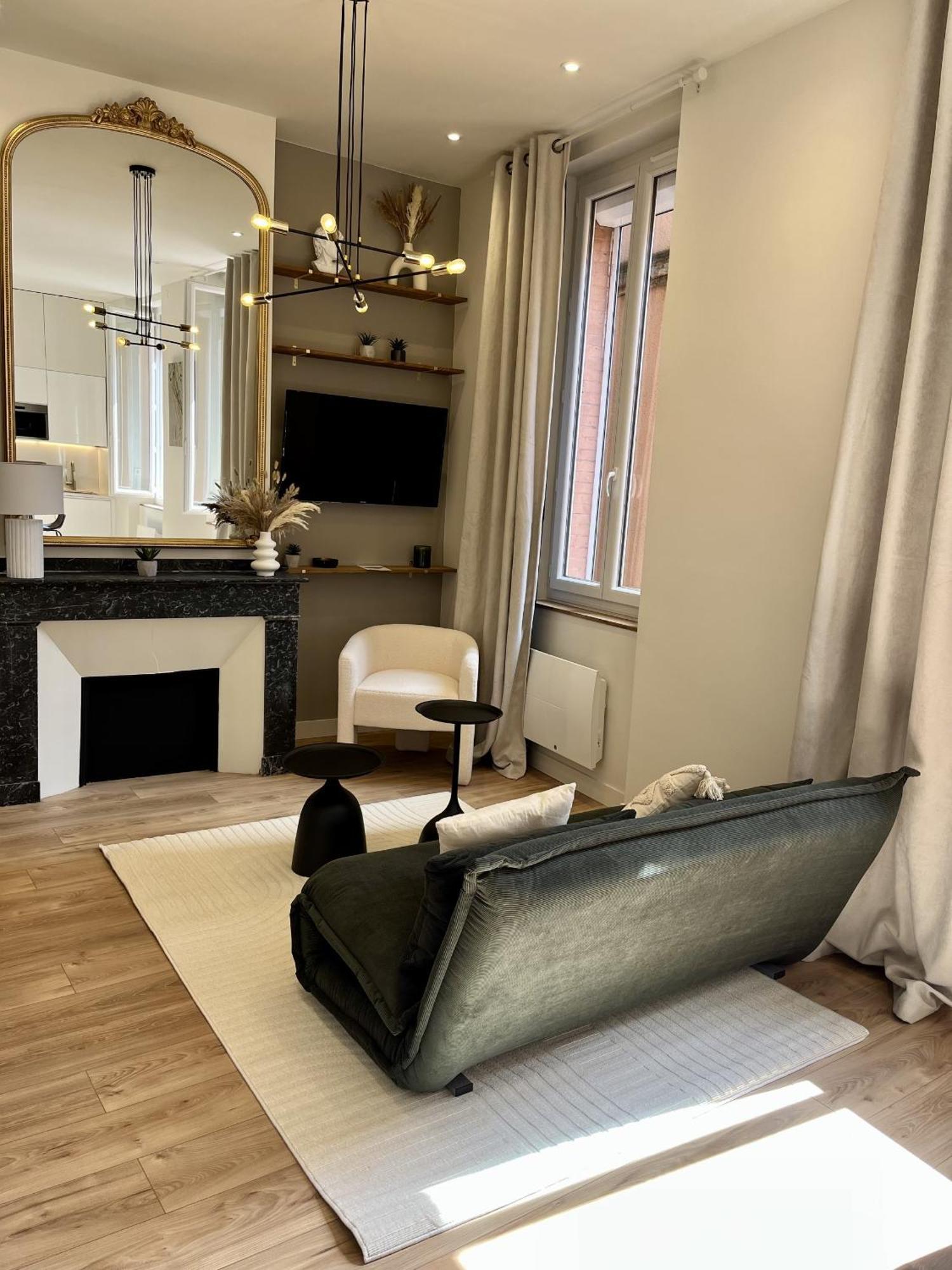 L'Elegant - Capitole Apartment ตูลูส ภายนอก รูปภาพ